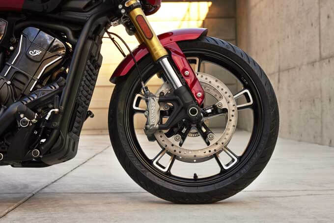 【インディアン 101スカウト 試乗記】シリーズ最強のエンジンと前後サス採用でスポーツ性能を大幅に向上 14画像